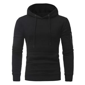 Sweat-shirt pour homme de haute qualité fabriqué au Pakistan, noir et blanc, vêtements d'hiver respirants et imperméables, 100% coton biologique et polyester - Product Image 1