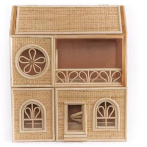 Cet ensemble de jouets maison de poupée à construire soi-même, en rotin, avec meubles en plastique et en bois, et modèles en bambou, est conçu pour les filles et encourage la créativité. - Product Image 2