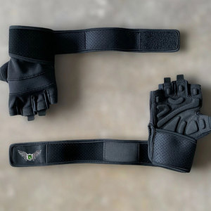<b>Half</b> Finger Gym Gloves With Adjustable Wrist Strap Non <b>Slip</b> Breathable Gym Gloves for Weight Lifting Unisex Fitness Training - Product Image 2