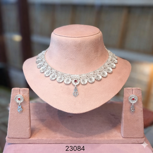 Nouveauté MOLL JEWELLERS : Parure florale plaquée or 24 carats style indien, avec zircon, pour femme, idéale pour fiançailles, mariage ou comme cadeau. - Product Image 1