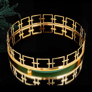 Plateau décoratif rond en acier inoxydable pur fait main, finition dorée antique, poli miroir brillant - Product Image 1