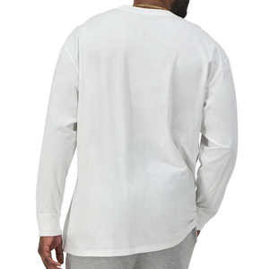 เสื้อยืดแขนยาวผู้ชายสีขาว คอกลม ทรงหลวม ผ้าคอตตอนผสม สวมใส่สบาย เหมาะสำหรับเป็นเสื้อตัวใน เนื้อผ้านุ่ม ระบายอากาศได้ดี สีพื้น - Product Image 6