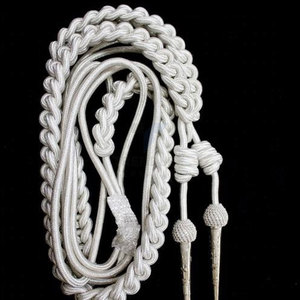 Cordones de uniforme ceremonial de moda con aiguillette, de algodón/nylon, dorados y plateados, de alta calidad, con puntas metálicas y Mylar - Product Image 3