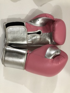 Guantes de Boxeo de Cuero Vacuno al por Mayor, con Logotipo Personalizado, para Entrenamiento Profesional, Sparring, Boxeo, Gimnasio, Kickboxing, MMA, OEM Directo - Product Image 4