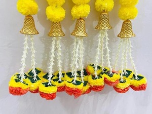 Guirlande de fleurs artificielles en plastique pour décoration de mariage indien traditionnel, clochettes de marguerites écologiques pour intérieur/extérieur, Mehndi - Product Image 3