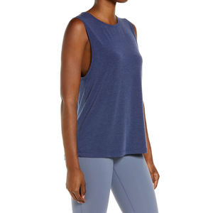 Chaleco Deportivo Personalizado sin Mangas para Mujer, Transpirable, Acanalado, con Cuello Redondo Profundo y Logotipo Personalizado - Product Image 2