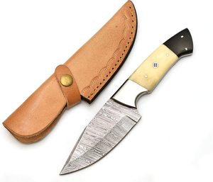 Cuchillo Skinner de Acero de Damasco Hecho a Mano, Grado Industrial, Afilado, con Punta Caída, Bolster de Acero Inoxidable y Mango de Hueso Color Camel, para Uso Exterior y EDC - Product Image 1