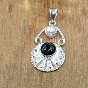 Large Black onyx And Mother of Pearl Gemstone Pendant <b>Necklace</b> 925 Sterling Silver Handmade Hammered Deigns Pendant Jewelry Gift - Product Image 3