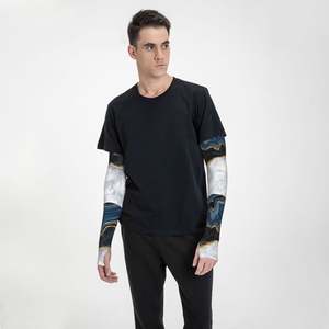 Manchons de compression unisexes Splendid Apparel à manches longues, unis et camouflage, en soie glacée UPF50+, impression par sublimation - Product Image 4