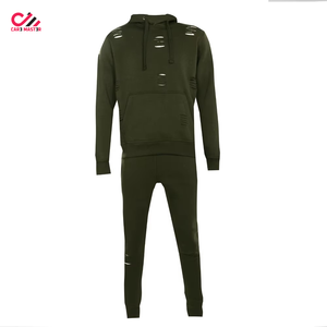 Conjunto Deportivo de Algodón con Logotipo Personalizado al Por Mayor, Sudadera con Capucha Extra Grande y Pantalones Cortos para Hombre - Product Image 1