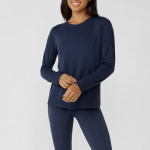 Haut de sport moulant à manches longues 100 % polyester pour femme, personnalisable, à prix abordable, idéal pour le fitness, l'entraînement et les activités de plein air – Nouvelle collection très prisée - Product Image 4