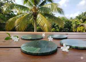 Juego de Posavasos de Jade Verde Pulido, Decoración de Mesa de Lujo, Artículos para Bebidas Hechos a Mano - Product Image 3