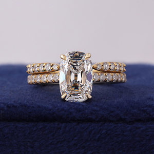 Ensemble de bagues de mariage en diamant de laboratoire IGI 5 carats, taille coussin, Or 14 carats, provenance mine ancienne - Product Image 1