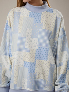 Conjunto de Sudadera y Pantalón Corto para Mujer con Cuello Alto y Manga Larga Oversize, con Logotipo Personalizado, Fabricante - Product Image 4