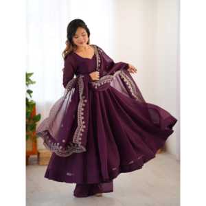 Vestido de Chifón con Diseño en Línea A y Dupatta, Cintura Imperio, Estilo Elegante para Fiestas - Product Image 1