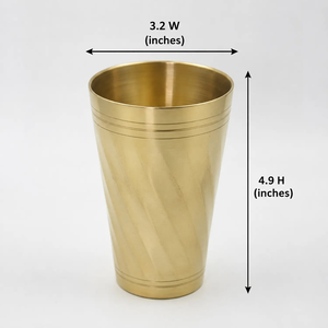 Verre à shot en laiton pur avec un design élégant, vaisselle moderne pour un usage quotidien, produit de haute qualité - Product Image 3