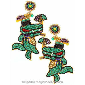 Aretes de Aro con Cuentas de Semillas de Cocodrilo Bailarín, Chapados en Oro, Lindos, Coloridos, Ligeros, Unisex, para Disfraces de Fiesta de Mardi Gras - Product Image 1