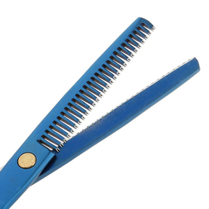 Ciseaux de barbier professionnels en acier inoxydable avec pointe de lame affûtée pour le coiffage en salon et l'entretien des coupes de cheveux, manche long - Product Image 5