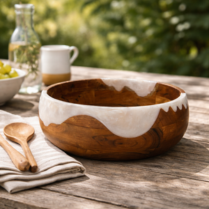 Bol à salade rond artisanal en bois d'acacia avec résine époxy beige-blanc, marron naturel, pour service, fête et décoration intérieure - Product Image 4