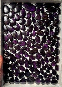 Purpurita Natural Morada Mixta, Gema Suelta Pulida en Cabujón, Venta al por Mayor de Cabujones de Purpurita, Piedra de Cristal Curativa, Varias Formas - Product Image 1