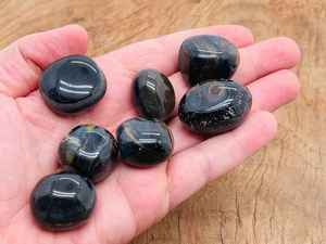 Vente en gros de pierres précieuses naturelles de qualité supérieure, œil de tigre bleu naturel de 20-30 mm, pierres roulées pour la décoration, cabochons - Product Image 3