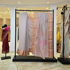 ผ้าคลุมไหล่แบบสองชั้น Jhaad Pallu Saree ผ้าฝ้ายออร์แกนิค 100% ย้อมสีพื้น พร้อมเครื่องประดับแฟชั่น STUDIO N INF10 - Product Image 1