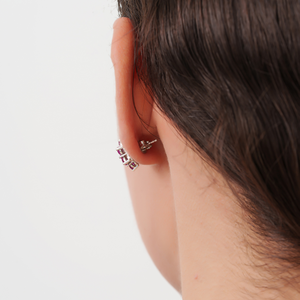 Boucles d'oreilles carrées en argent sterling 925 massif faites à la main, serties de saphirs bleus naturels taille princesse et d'accentuations de diamants - Product Image 4