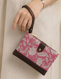 Custom Luxury Handwoven Straw <b>Bag</b> Sunflower Daisy <b>Raffia</b> Beach <b>Bag</b> Half Moon Crossbody <b>Shoulder</b> Strap Women Handbag Summer Gift - Product Image 1