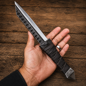 Couteau Viking Seax forgé à la main, lame en acier à haute teneur en carbone avec manche gainé de cuir, étui en cuir véritable, Bushcraft - Product Image 3