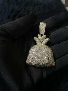 Colgante de Moissanita con Diseño Personalizado Más Vendido, Chapado en Oro, Accesorios de Moda para Uso Diario de Chicas - Product Image 5