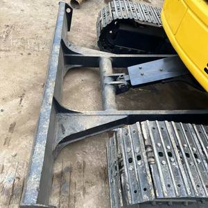 Miniexcavadora usada japonesa Komatsu de 5 toneladas pc55mr - Product Image 5