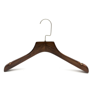 Perchas de Madera Modernas de Buena Calidad para Mujer con Logotipo Personalizado para Tiendas de Ropa y Uso en el Armario del Hogar - Perchas Resistentes - Product Image 2