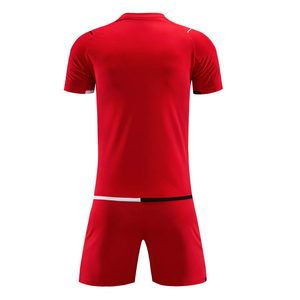 Tenue de football personnalisée - Couleurs et logo personnalisés, 100% coton, maille respirante, séchage rapide, ensemble de maillots unisexes pour adultes - Product Image 3