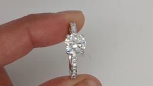 Bague de fiançailles en diamant cultivé en laboratoire, taille ronde, 1 carat, pour femme, bague de mariage en diamant, or blanc massif 14 carats, cadeau de la Saint-Valentin - Product Image 4