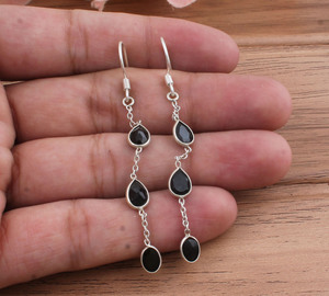 Pendientes Colgantes de Plata de Ley 925 con Ónice Negro Engastado en Bisel, Joyería de Lujo para Mujer, Venta al por Mayor, Resistentes al Deslustre - Product Image 4