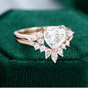 Anillo de compromiso de moissanita en forma de corazón Vintage con pera lateral y diamantes de forma redonda brillante regalo de aniversario joyería fina - Product Image 3