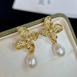 Heavy Industry's Exquisite Luxurious Diamond Studded Dancing Butterfly <b>Earrings</b> New Popular Item <b>Fashion</b> <b>Drop</b> <b>Earrings</b> - Product Image 3