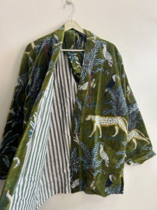 Robe kimono en coton imprimé jungle faite à la main style bohème pour femmes, kimono en velours - Product Image 6