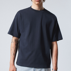 เสื้อยืดคอกลมแขนสั้นผู้ชาย ผ้าถัก สีพื้น ทรงปกติ สีเบจ ขายส่ง - Product Image 4