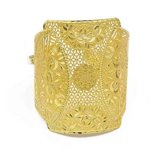 Wholesale Women's 14K 18K 24K Dye Gold Plated Flower Pattern Wide Cuff Kada <b>Bracelet</b> Traditional Design Brass Bangle <b>Fashion</b> - Product Image 3