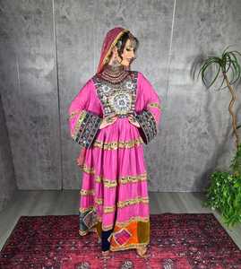 Robe afghane traditionnelle faite à la main de haute qualité pour femmes, vêtements afghans avec fermeture éclair et décorations en dentelle, prix robe de mariée - Product Image 2
