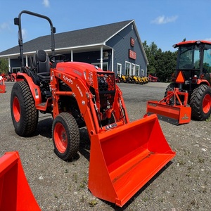 Tractor Kubota LX2620 diseñado para operaciones agrícolas productivas con un rendimiento fluido y un precio competitivo en el mercado. - Product Image 3