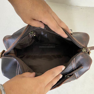 Neceser de cuero de grano completo Premium Kit de Dopp de estilo vintage con bolsillo deslizante externo Costura duradera y diseño listo para viajar - Product Image 6