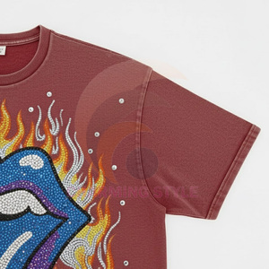 T-shirts personnalisés en gros 100% coton, coupe ample, motif 'Birthday Queen' pour hommes, avec transferts thermiques en strass - Product Image 3