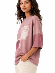 เสื้อยืดโอเวอร์ไซส์ผู้หญิง ดีไซน์ใหม่ล่าสุด สีสันปรับแต่งได้ ใส่สบาย ระบายอากาศดี ผลิตจากผ้าฝ้าย 100% เป็นมิตรต่อสิ่งแวดล้อม เหมาะสำหรับฤดูร้อน แขนสั้น - Product Image 2