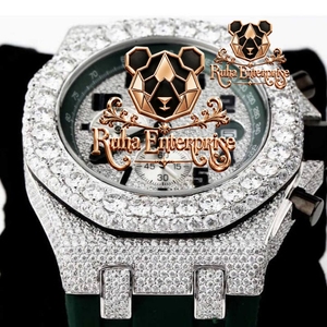 Reloj de moda premium para hombre con caja esculpida, bisel pulido y elegante correa de silicona. - Product Image 6