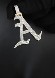 Pendentif Lettre Initiale Moissanite VVS Effet Givré Plaqué Rhodium Breloques Personnalisables Hommes Femmes Bijoux en Argent Sterling 925 - Product Image 3