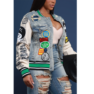 Veste varsity en denim avec patchs et manches contrastées, style streetwear, coupe classique, col rabattu, fermeture à bouton unique - Product Image 1