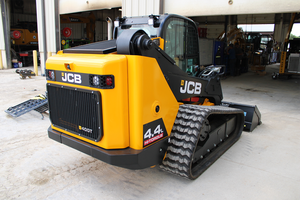 Cargadora Compacta de Dirección Deslizante de 200 Toneladas 2022, Equipo de Construcción de Uso Pesado con Motor y Caja de Cambios - Product Image 2