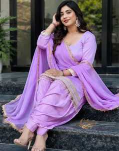 Magnifiques robes Anarkali Punjabi avec travail de sequins, taille et couleur personnalisées, vêtements traditionnels pour femmes, ensembles de vêtements indiens et pakistanais - Product Image 5